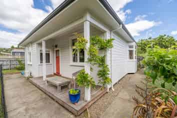 234 Vanguard Street, Nelson South