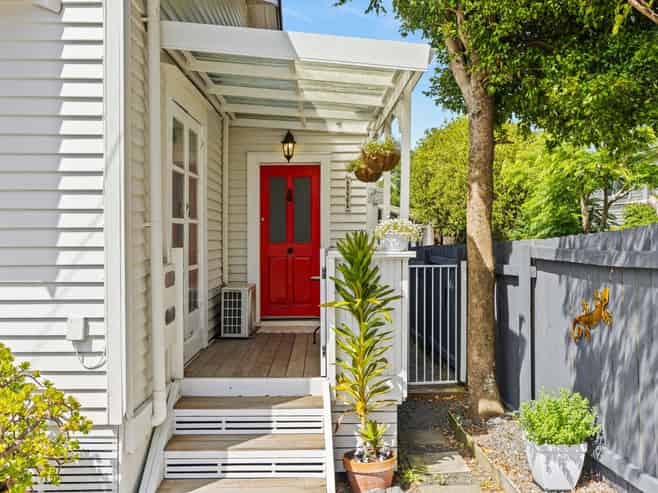 225 Hibiscus Coast Highway, Red Beach