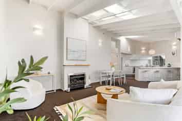 769B Whangaparaoa Road, Manly