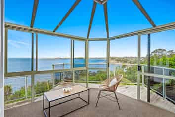 769B Whangaparaoa Road, Manly