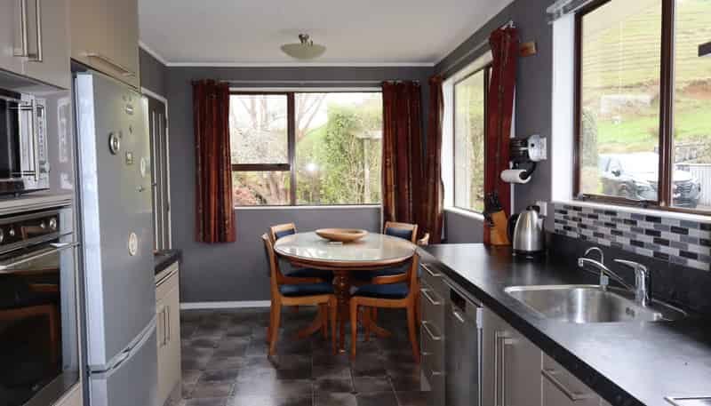 772 Upland Road, Egmont Village