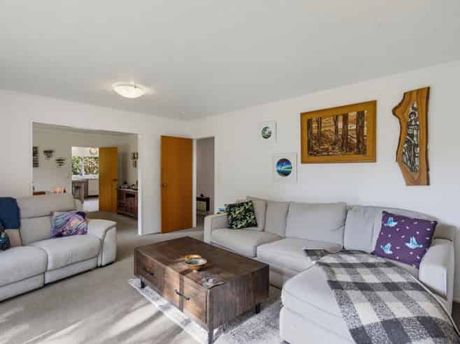 469 Te Moana Road, Waikanae