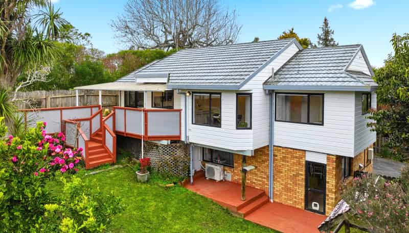 2/57 Howe Street, Howick
