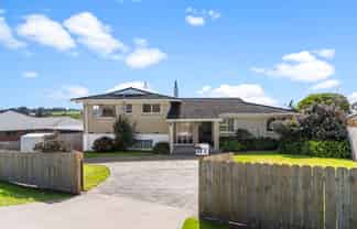 42 Puriri Road, Pukekohe