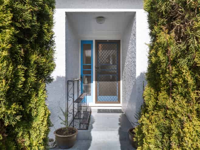 14 Vernon Avenue, Takaro