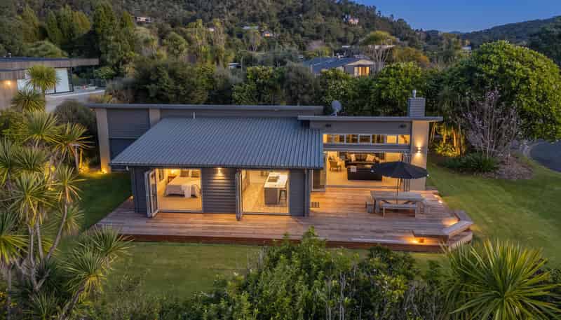 9 Taunui Place, Cooks Beach