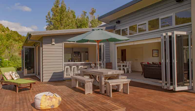 9 Taunui Place, Cooks Beach
