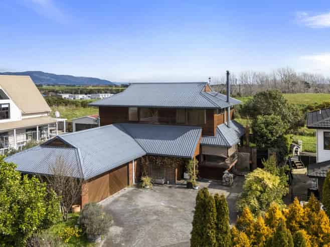 35 Springdale Grove, Fitzherbert