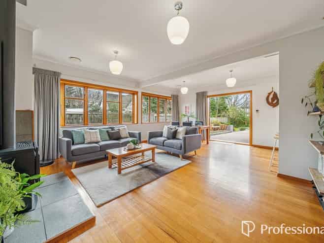 1 Thornycroft Avenue, Epuni