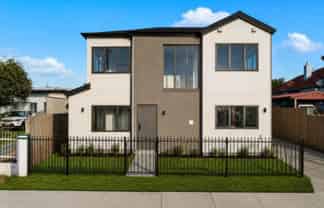 35A  Royton Avenue, Mangere East