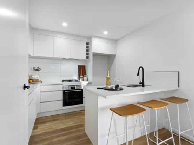 35A  Royton Avenue, Mangere East