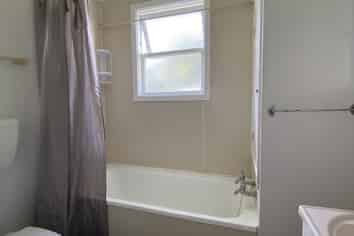 4/173 Kimbolton Road, FEILDING