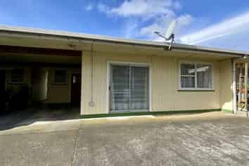 4/173 Kimbolton Road, FEILDING
