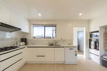 57A Ascot Road, Chartwell