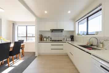 57A Ascot Road, Chartwell