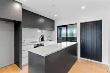 11/1066 Coatesville Riverhead Highway, Riverhead