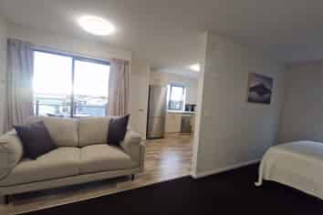 202/120 Stanmore Road, Linwood