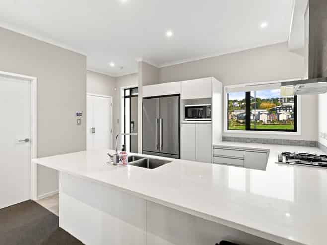 125 Bonair Cresent, Millwater
