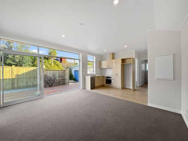 18A Newry Road, Raumati Beach