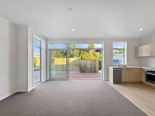 18A Newry Road, Raumati Beach