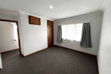 5 Sainsbury Road, Mount Albert