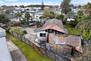 16 Jupiter Street, Rosehill