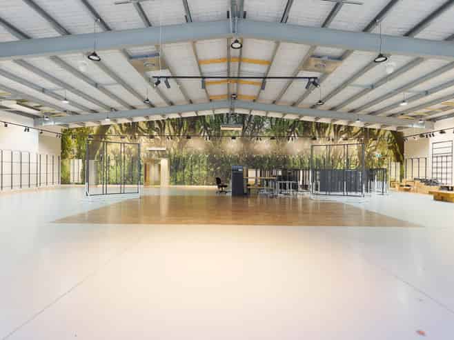 Prime Showroom Opportunity