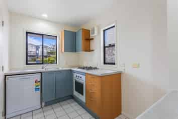 3/10-26 John Jennings Drive, Albany