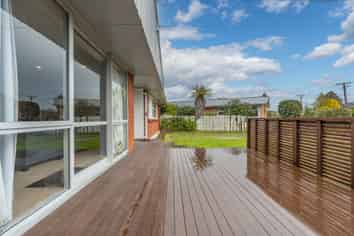 14 Pryce Place, Silverdale
