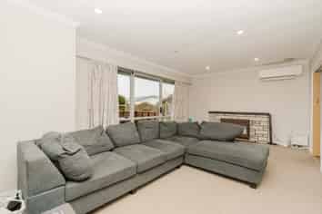 14 Pryce Place, Silverdale