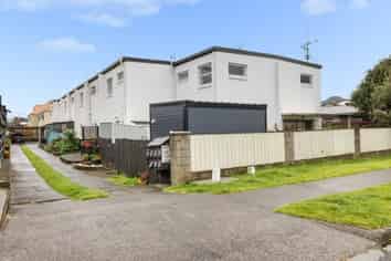 7/20  Miro Street , Mount Maunganui