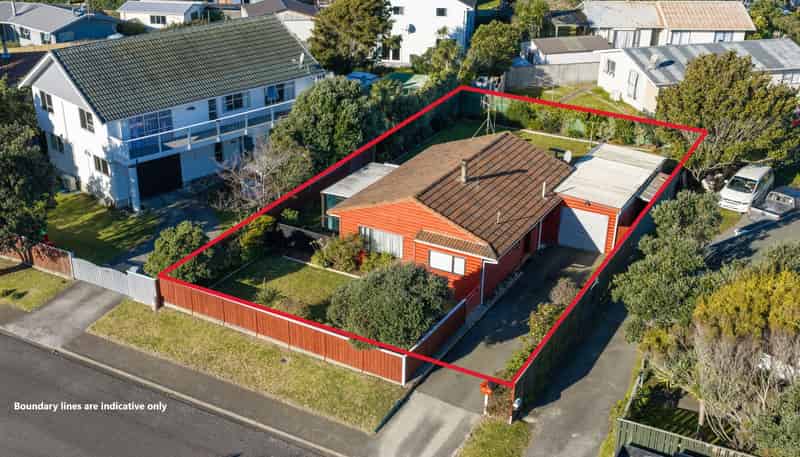 34 Norfolk Crescent, Otaki Beach