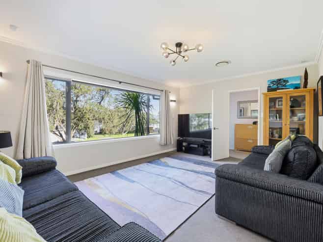 74 Angelo Avenue, Howick