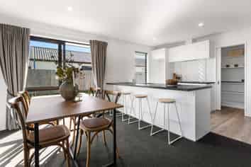 32 Plover Avenue, Amberley