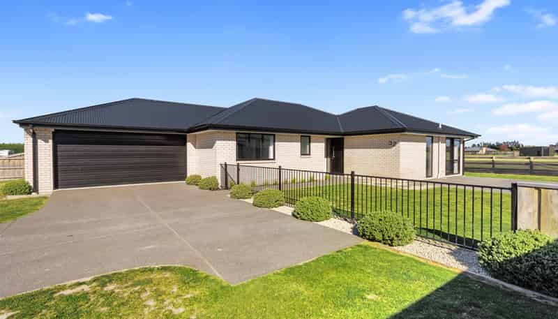 32 Plover Avenue, Amberley