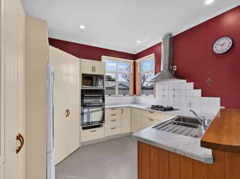 14 Tripoli Street, Onekawa