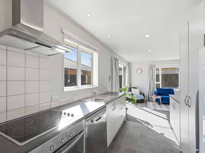 3/16 Hare Street, Ilam