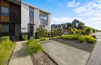 61 Wallace Road, Hobsonville