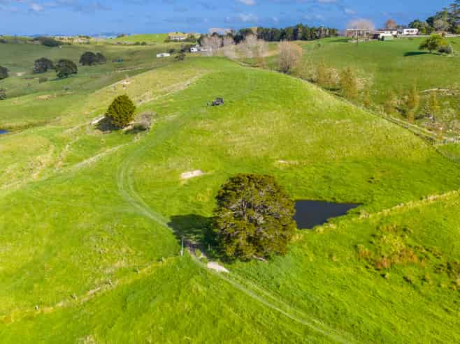 118 Paparoa Station Road, Paparoa