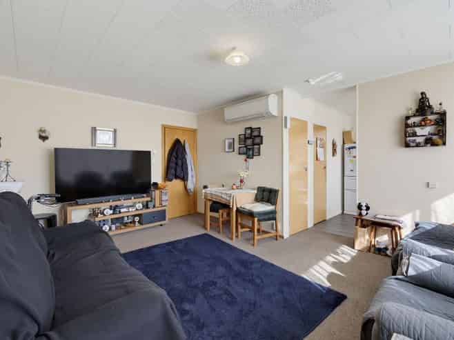 2C Lyne Street, Gore