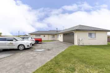 156 King Road, Inglewood