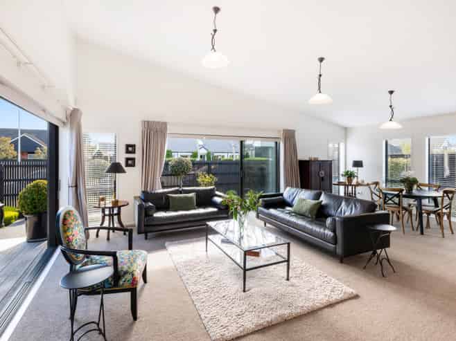 92 Rugby Street, Merivale