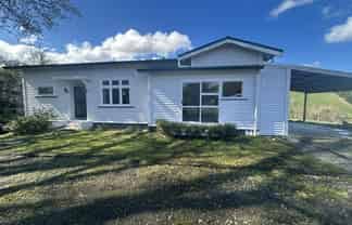 881 Ngahape Road, Central Hawkes Bay Country