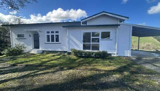 881 Ngahape Road, Central Hawkes Bay Country
