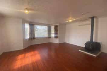 115 View Road, Sunnyvale