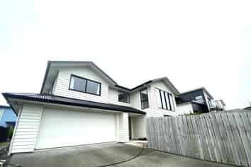 8 Waitai Lane, Newlands