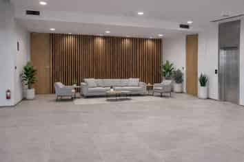 Wiri Office with 62 Parks | 272m2 - 1,225m2