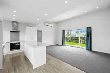 18 School Road, Te Hapara