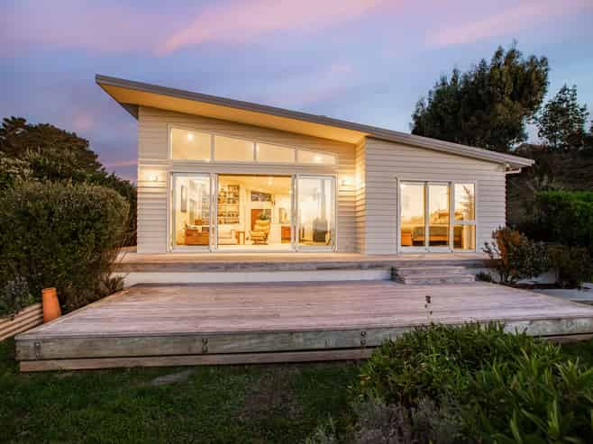152 Eskdale Road, Papakowhai