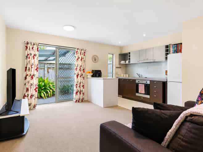 73A/21 Hunters Park Drive, Three Kings